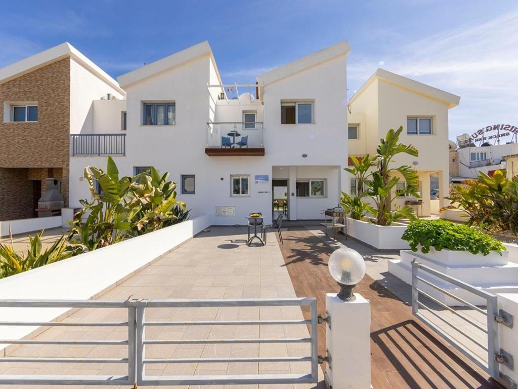 Villa Nora Протарас Экстерьер фото